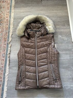 Pikeur equestrian Women's Brown Quilted Down Vest with Faux Fur Hood size 10/med